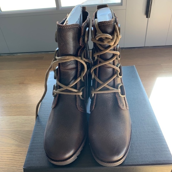 Sorel Cate Lace Water-Resistant Hiker Booties - Picture 9 of 13